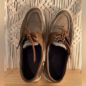 Men’s Sperry boat shoes size 9